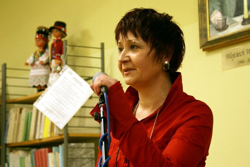 dsc00713.jpg - Wiesława Sobiech - dyrektor biblioteki